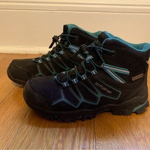 Mountain Wearhouse Kids Size 1 Hiking Boots